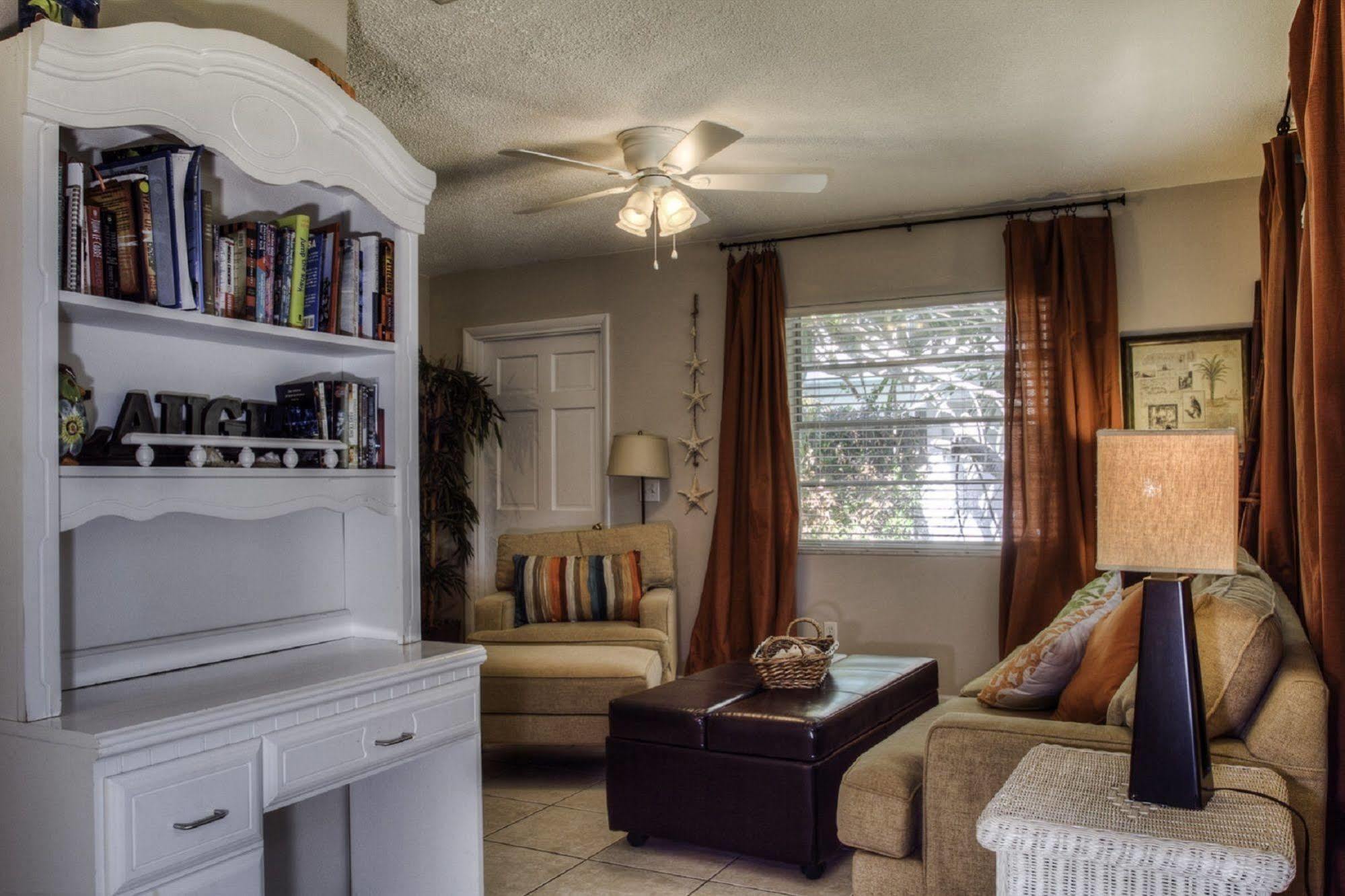 Anna Maria Island Dream Inn Holmes Beach Bagian luar foto