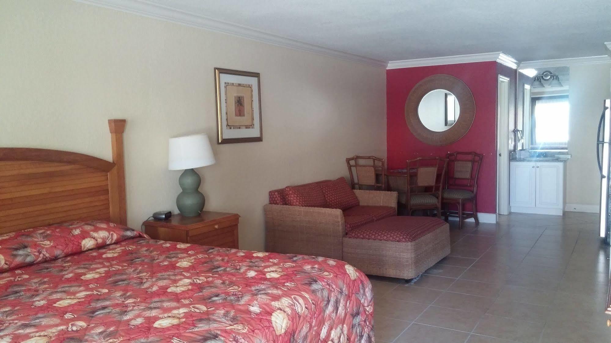 Anna Maria Island Dream Inn Holmes Beach Bagian luar foto