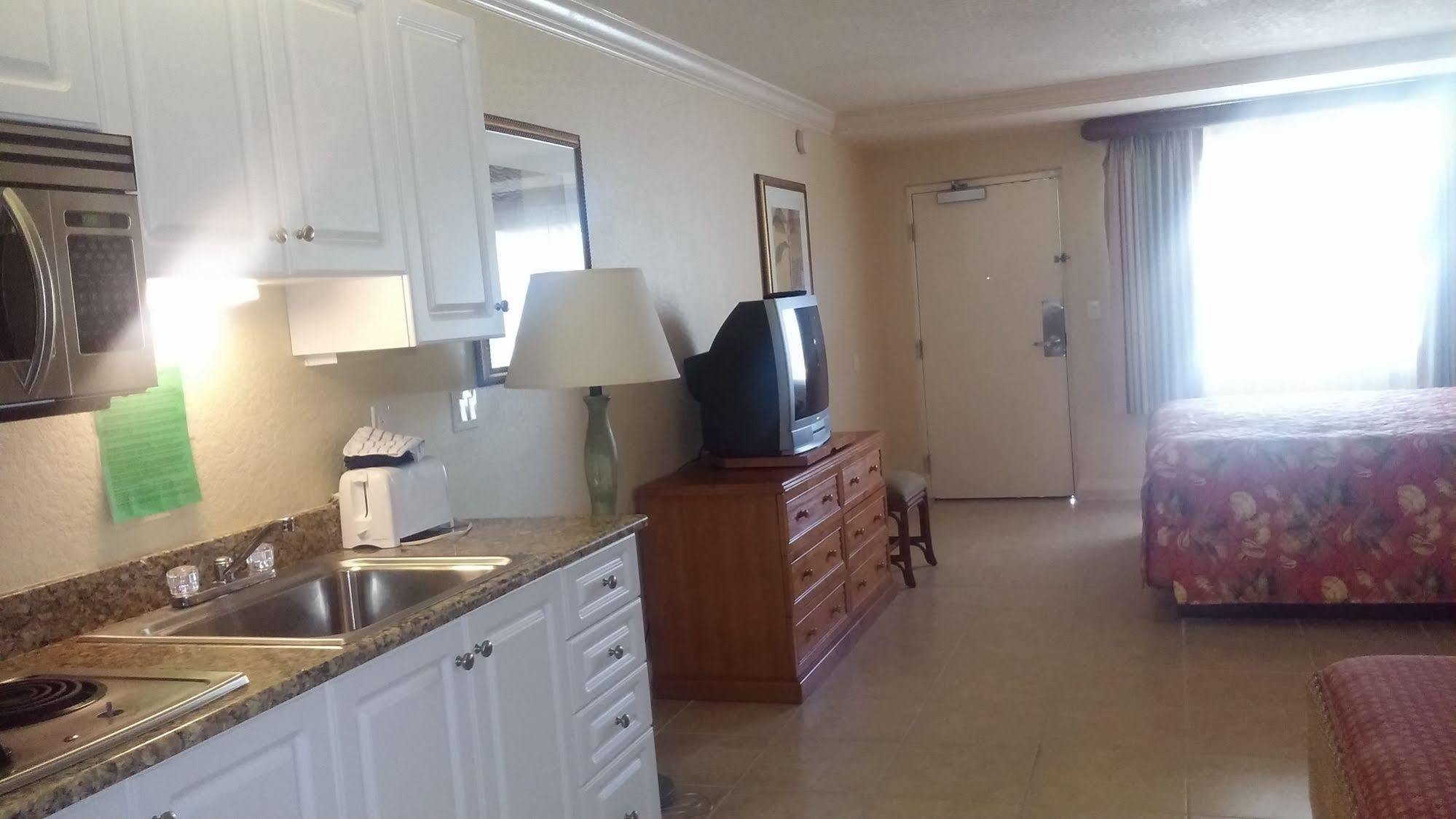 Anna Maria Island Dream Inn Holmes Beach Bagian luar foto